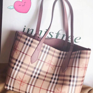 Burberry  00829