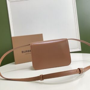 BURBERRY  00859