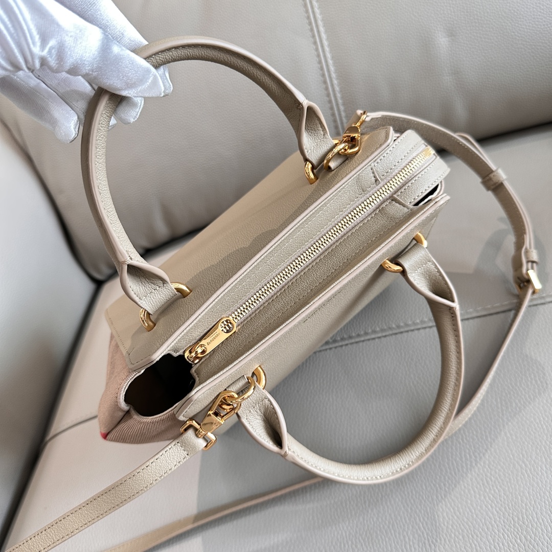 Burberry 00929