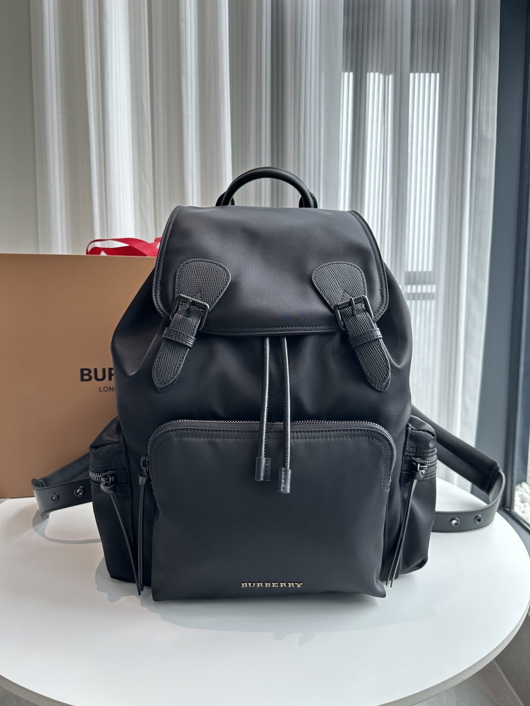 Burberry Black Large Leather Rucksack Burberry BURBERRY  00949