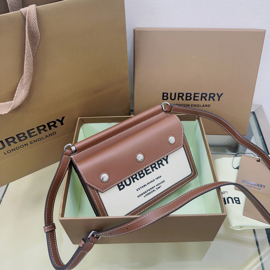 Burberry Mini Horseferry Print Title Bag With Pocket Burberry 00959