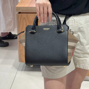 Burberry 01009