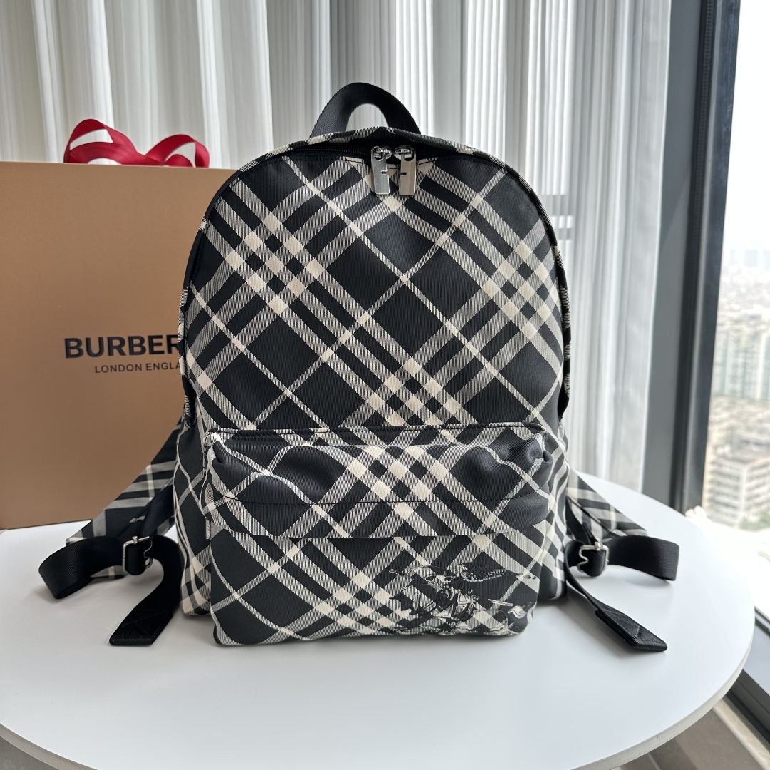 Burberry EKD Checked Backpack | Black | Burberry  01009