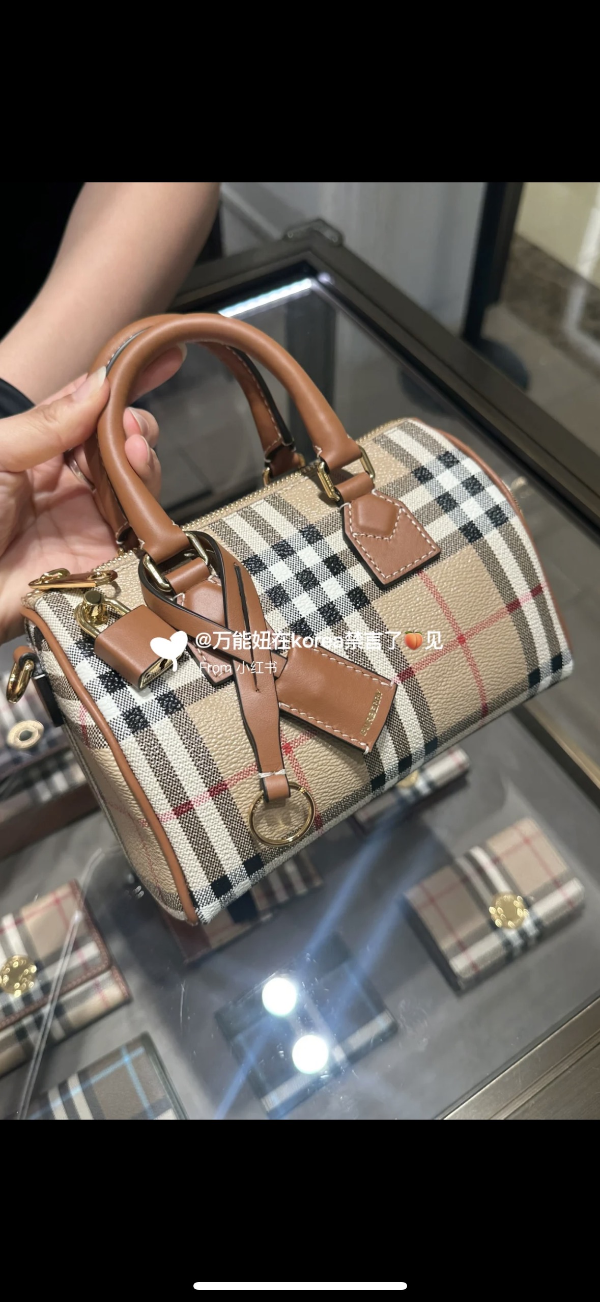 BURBERRY – Checked mini faux-leather bowling bag