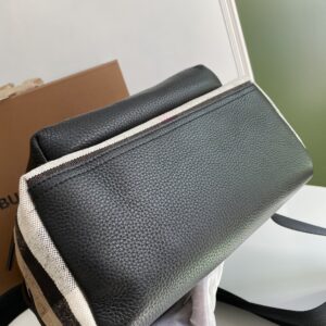 BURBERRY  01149