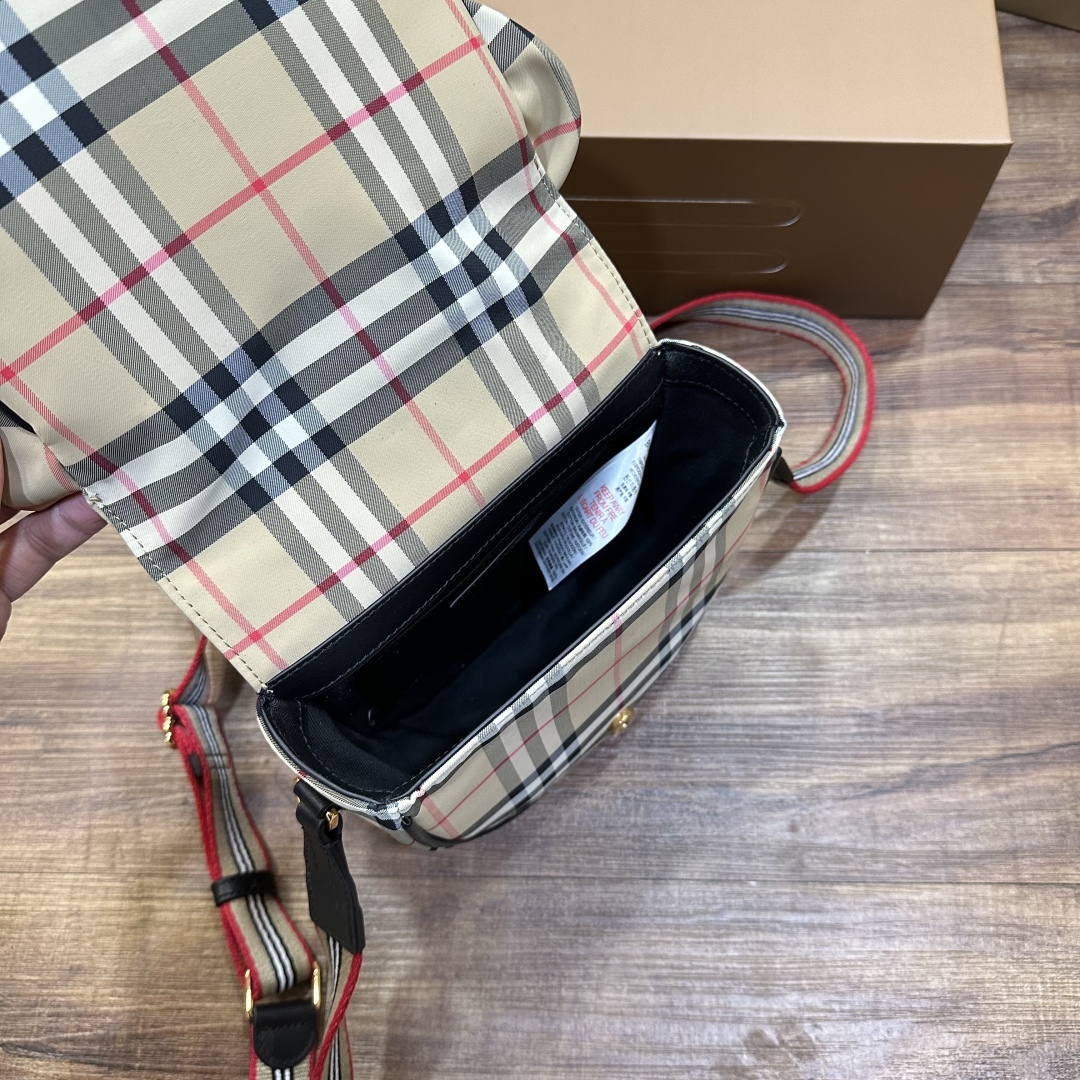 Burberry 01199