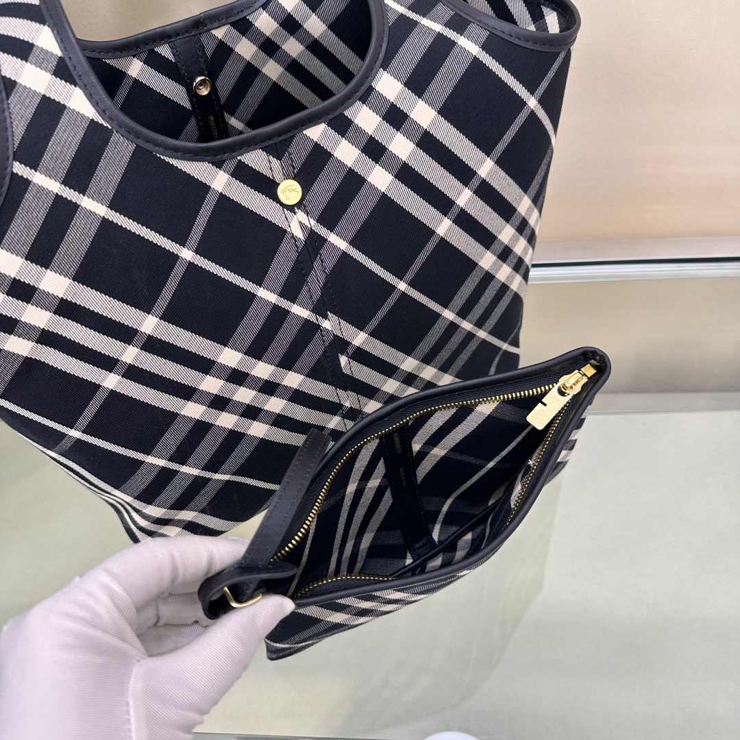 Burberry 01249