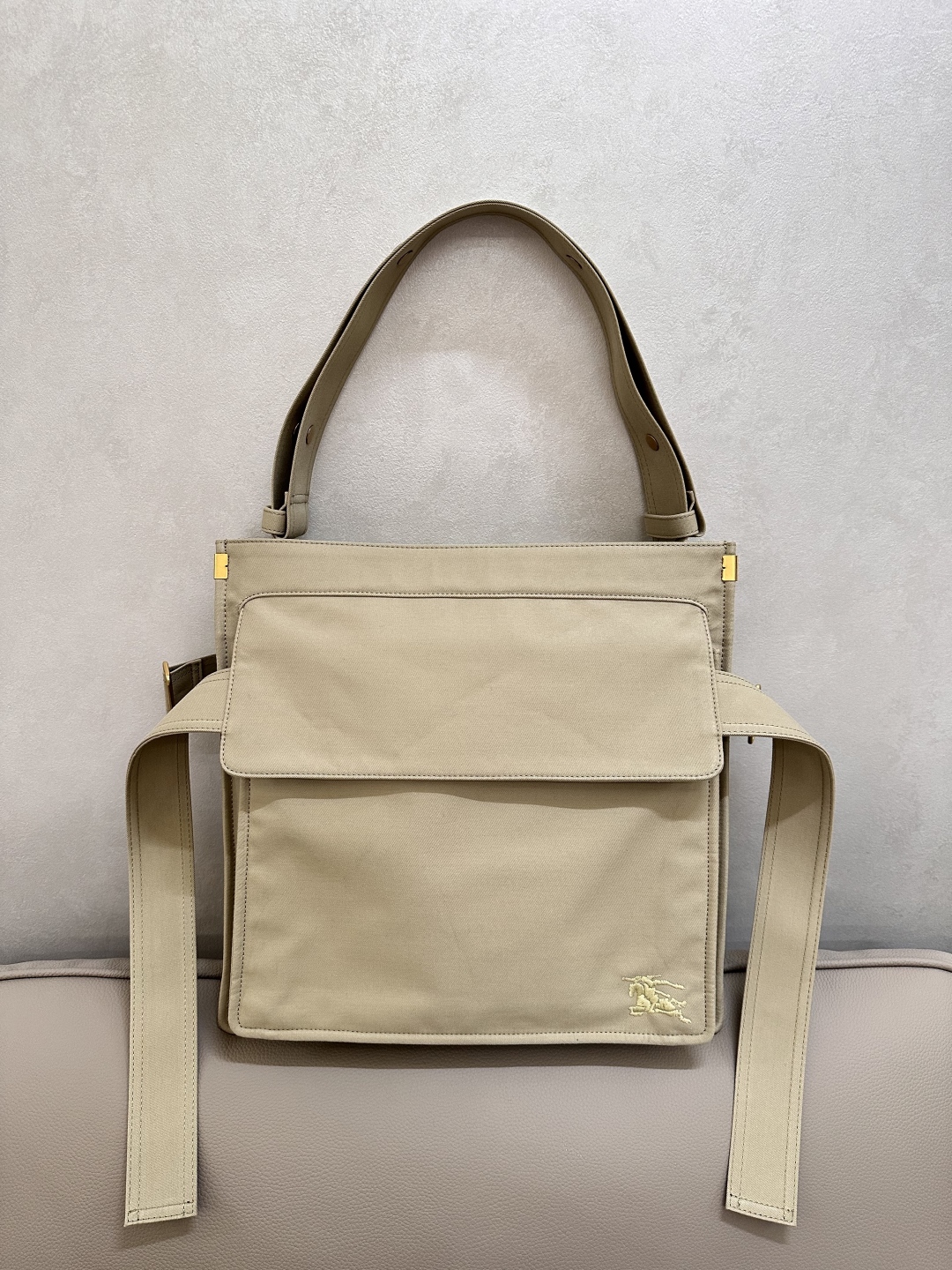Burberry Shopper Bag in Natural for Men