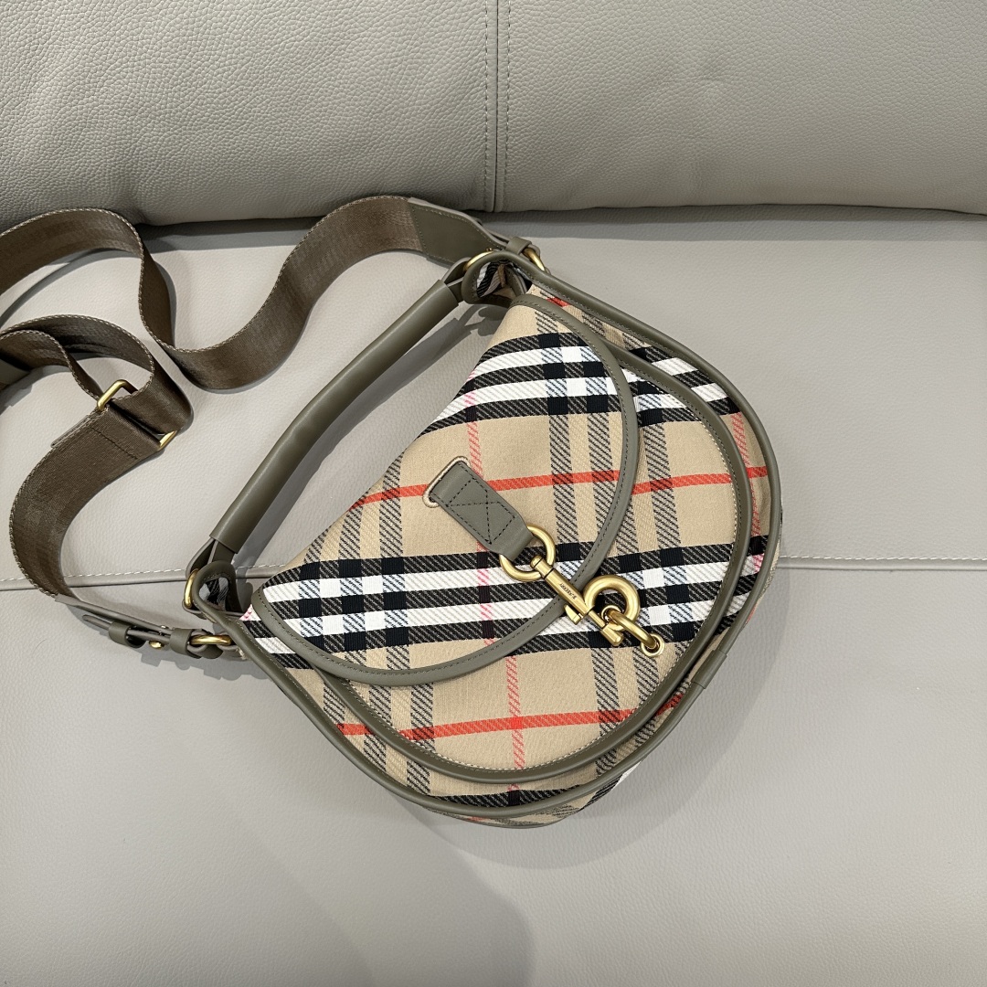 Burberry 01349