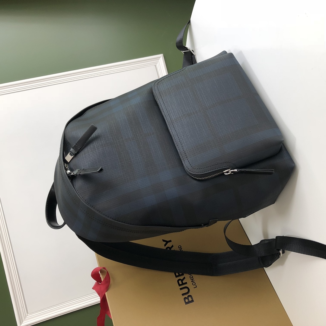 Burberry Leather Trim London Check Backpack In Blue |