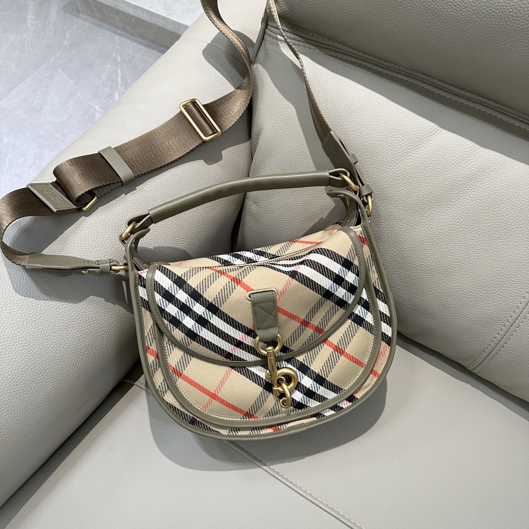 Burberry B Clip Small Messenger Bag in Metallic |Burberry