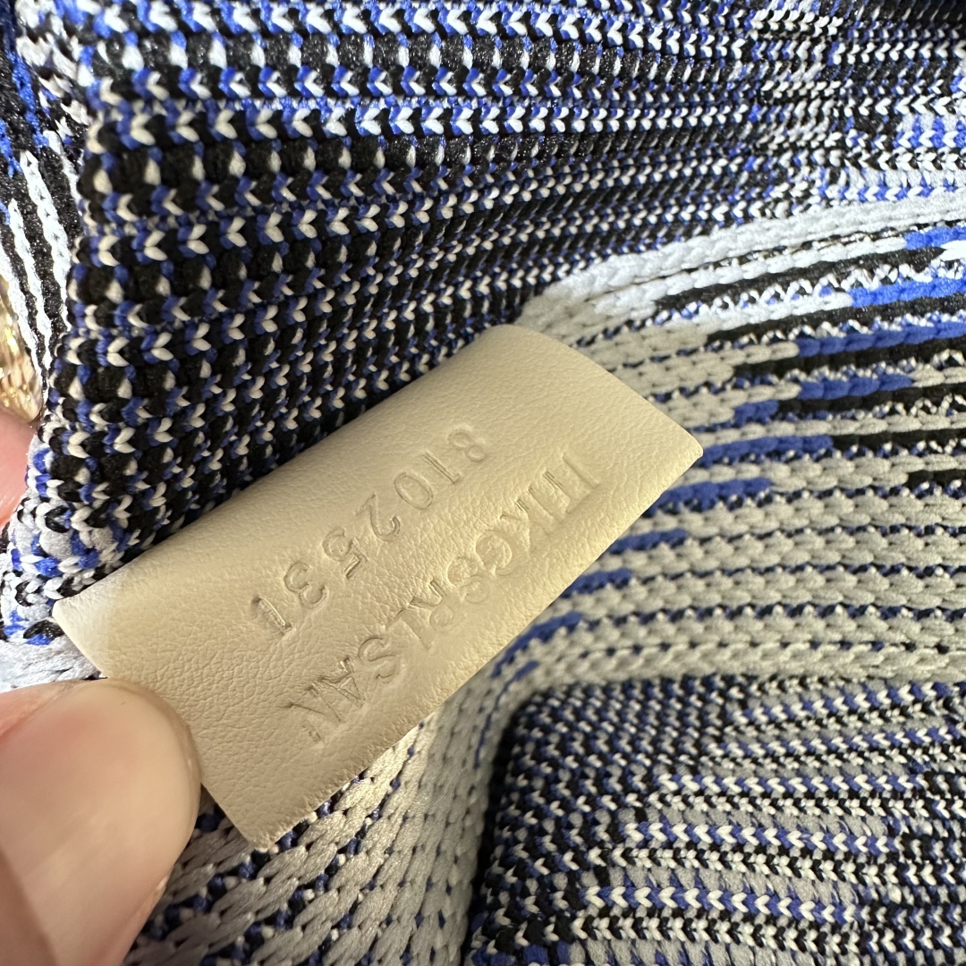 Burberry 01359