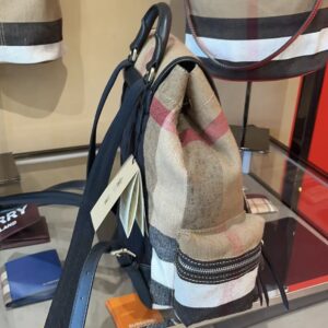 Burberry  01439
