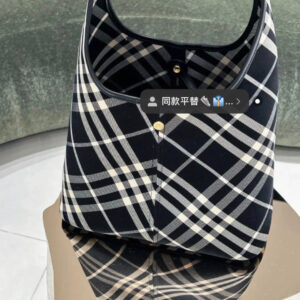 Burberry  01479