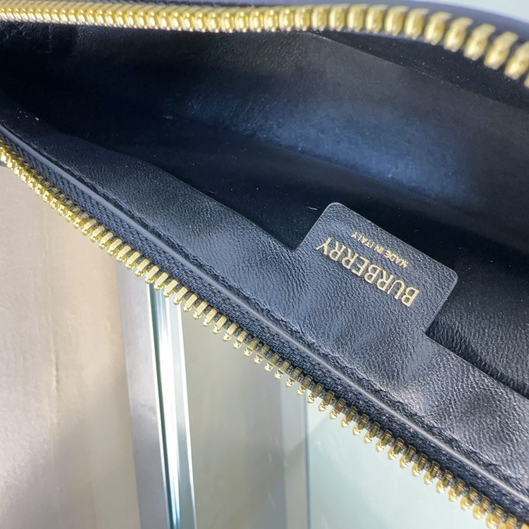 Burberry  015010