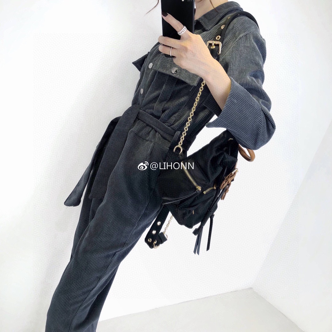 Burberry 01579