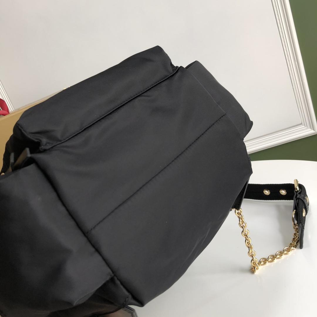Burberry 01619