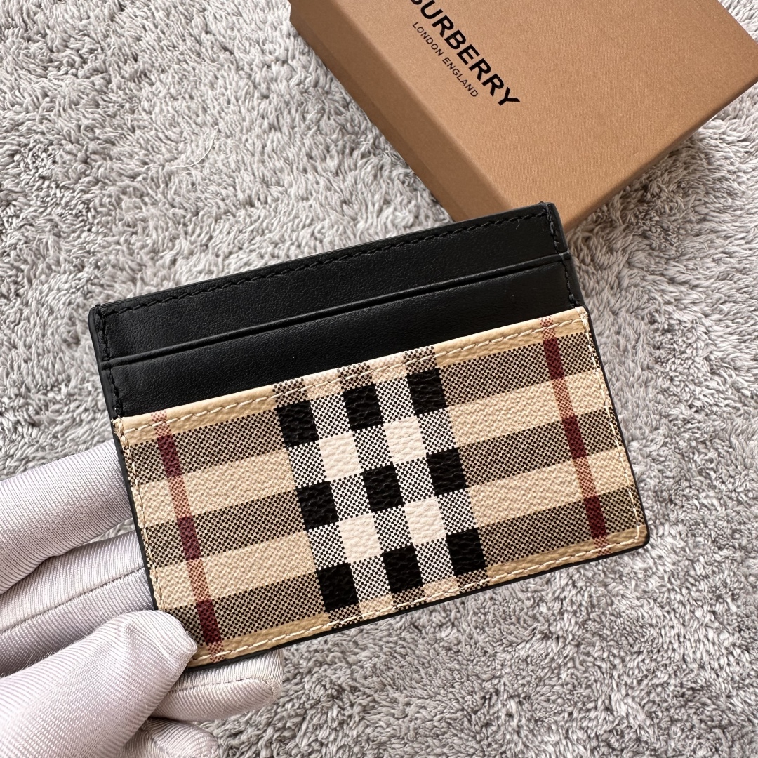 Burberry Sandon check-print faux-leather card holder |