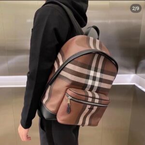 Burberry  01639