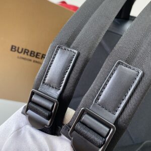Burberry  01729