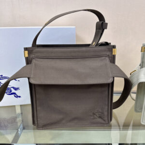 Burberry 01749