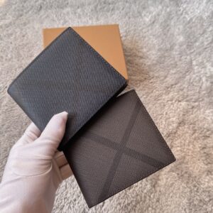 Burberry  01806