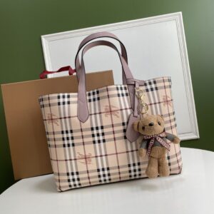 BURBERRY  01829