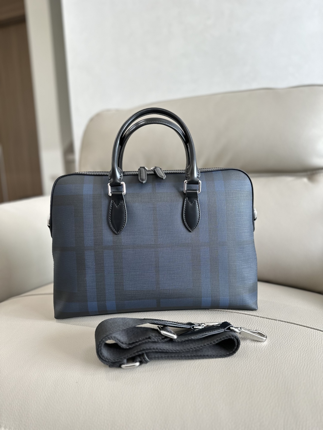 Burberry Black & Blue Check Bermondsey Briefcase for MenBurberry  018610