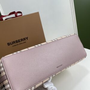 BURBERRY  01869