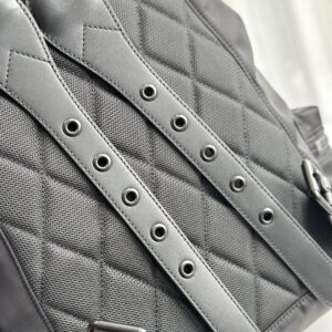 Burberry 01879