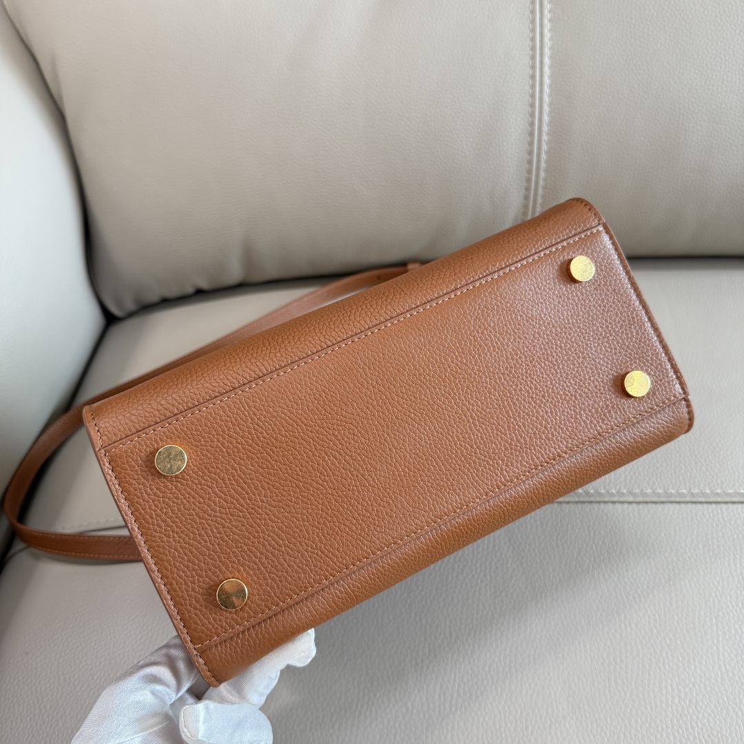 BURBERRY  01939