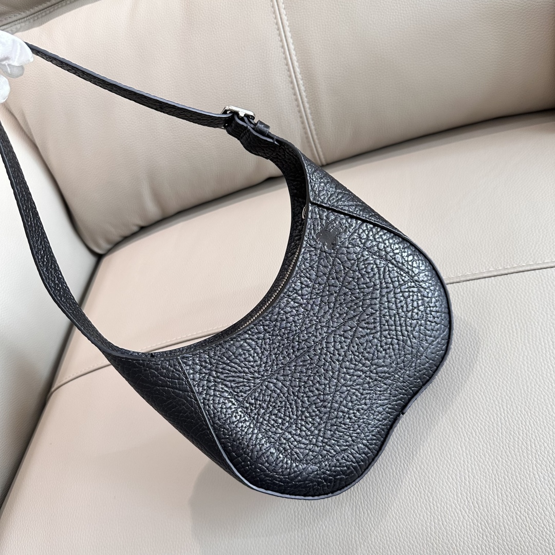 Burberry Shoulder Bag Baguette Bags & Handbags for