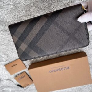 Burberry 02029