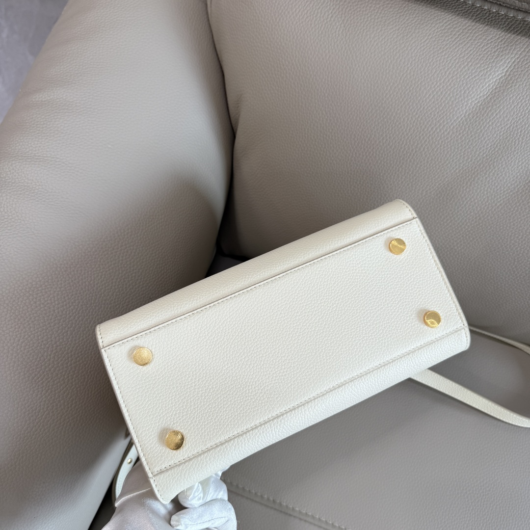 BURBERRY  02029