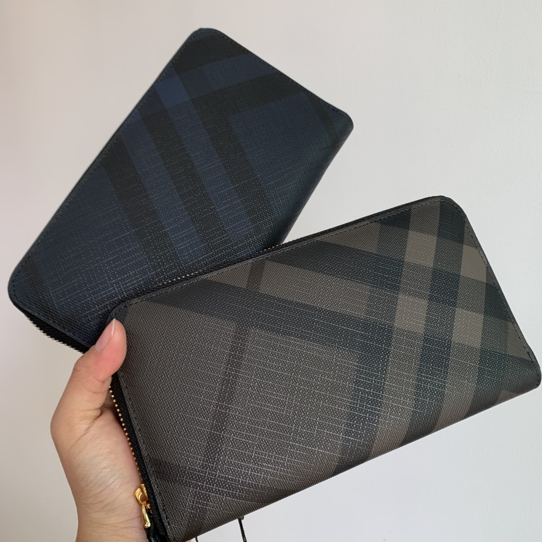 Burberry 02049