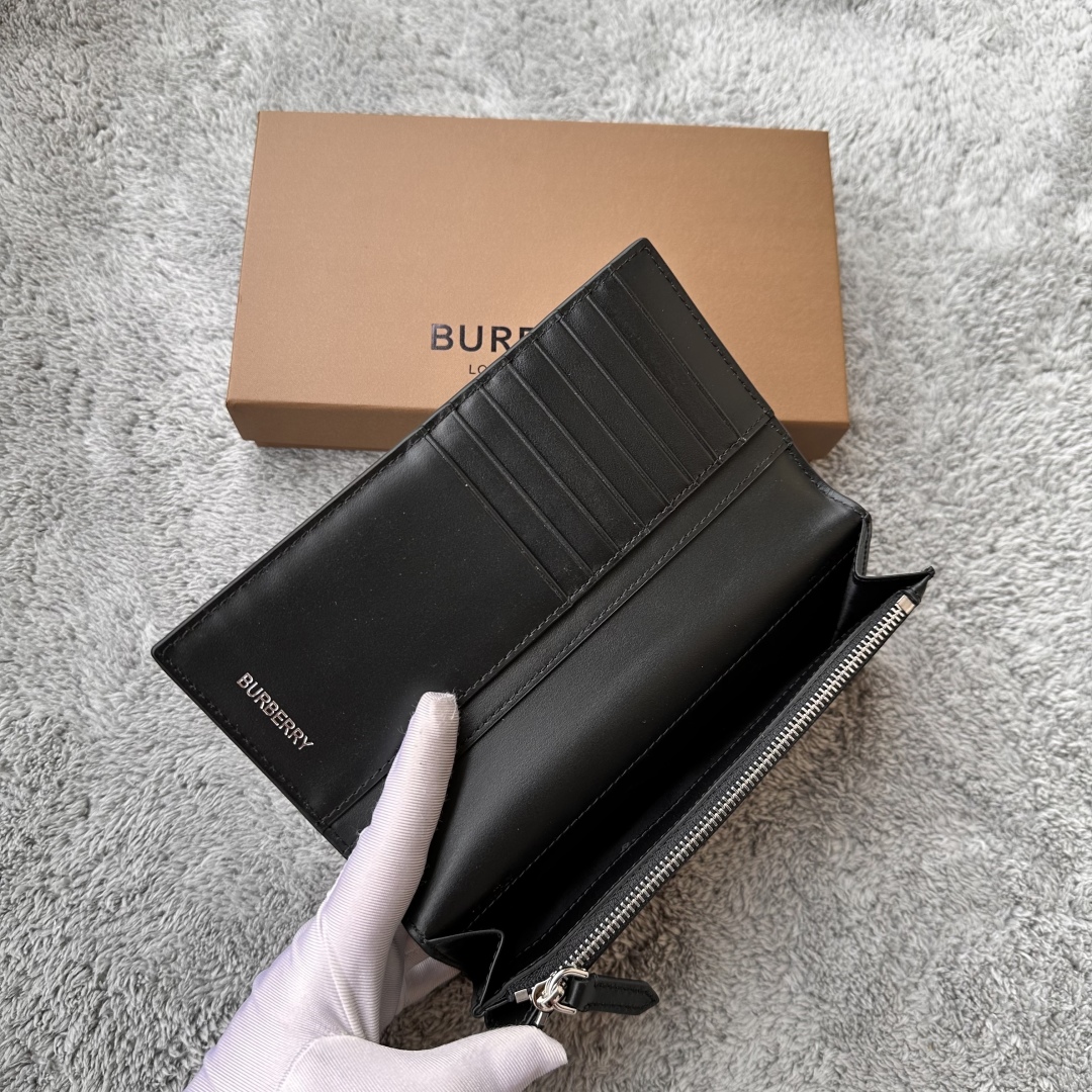 Burberry 02109