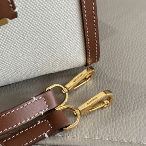 Burberry 02119