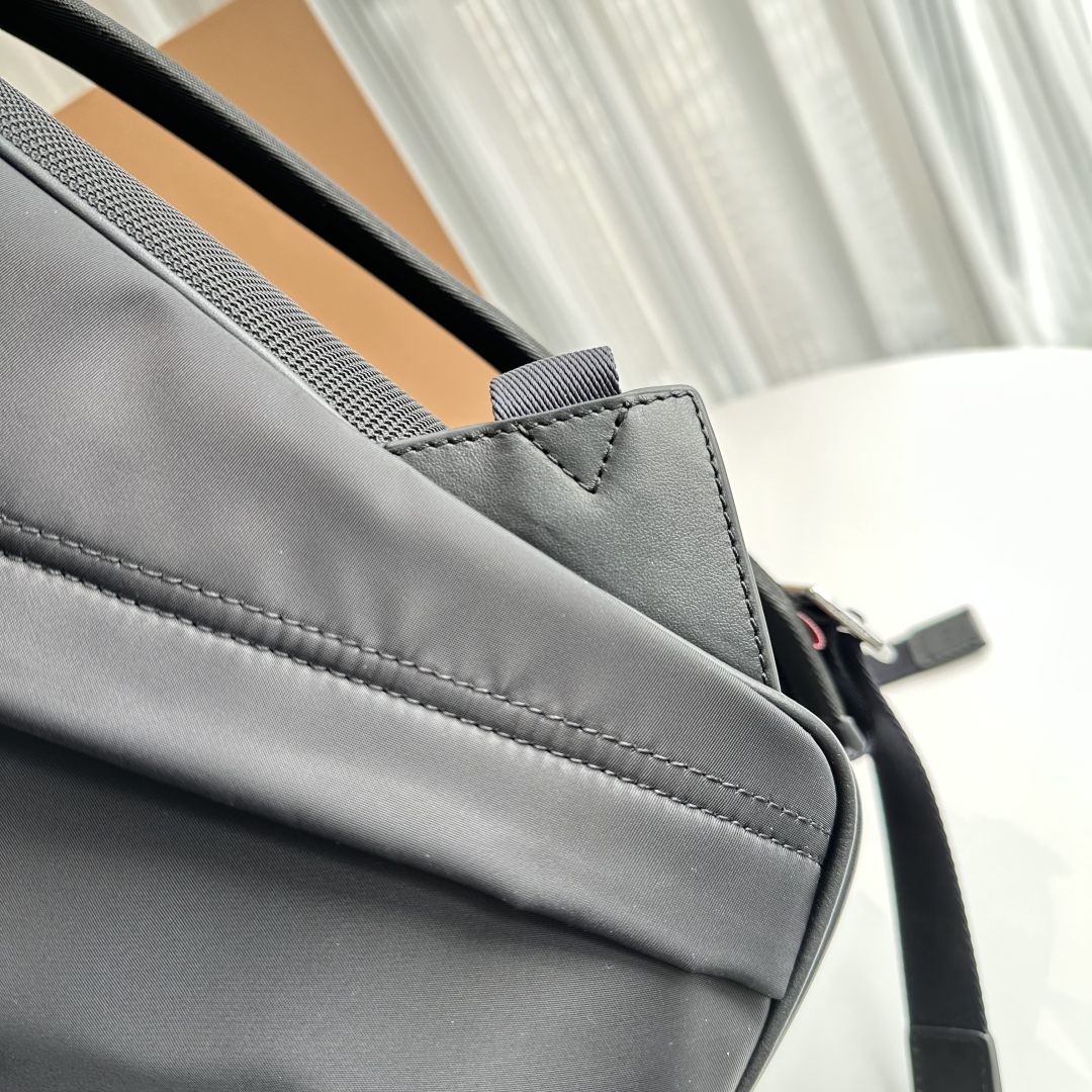 Burberry 021211