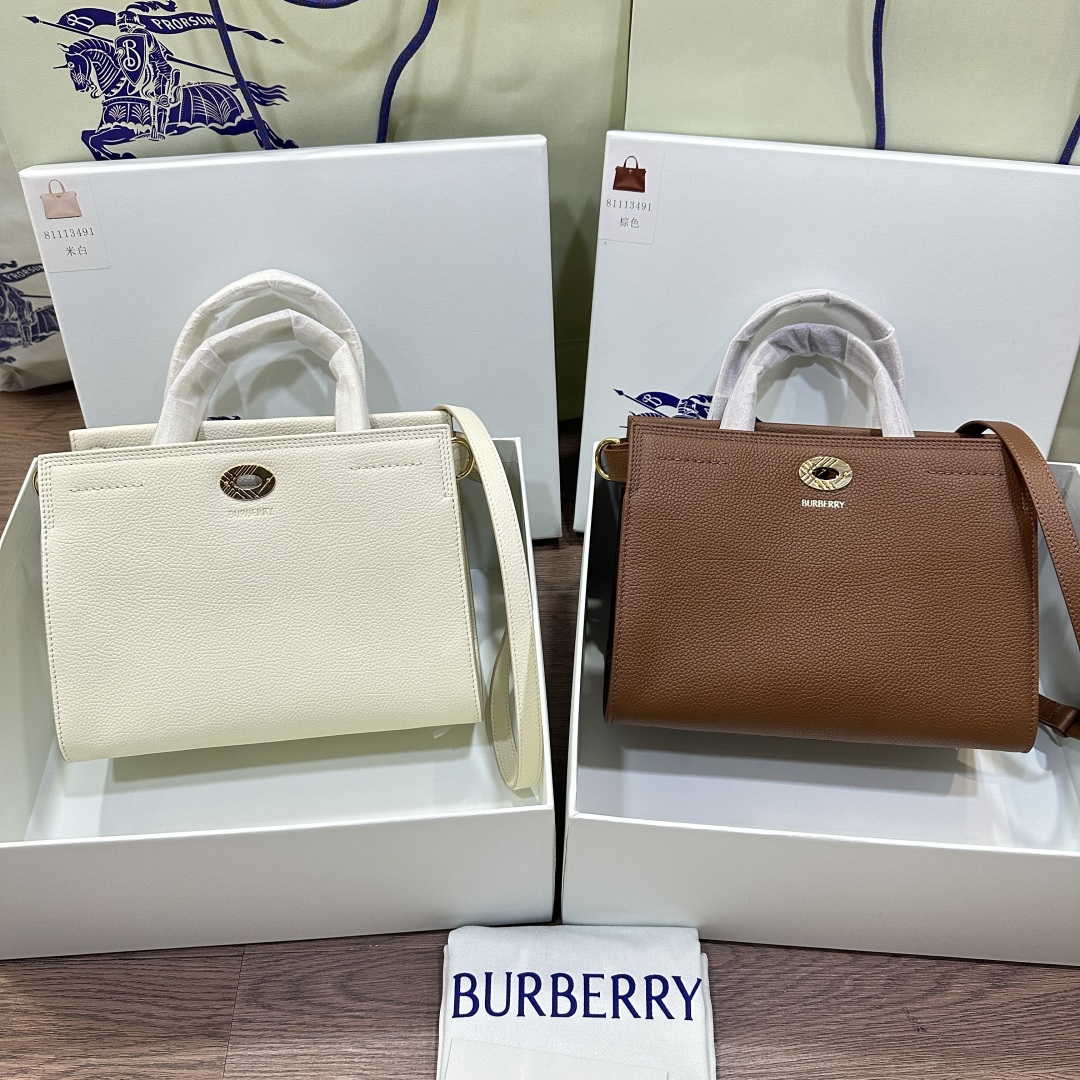 BURBERRY  02179