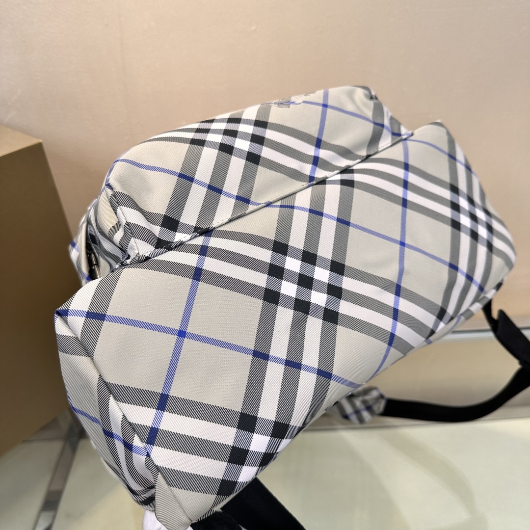 Burberry 021910