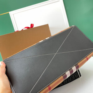 Burberry 02269