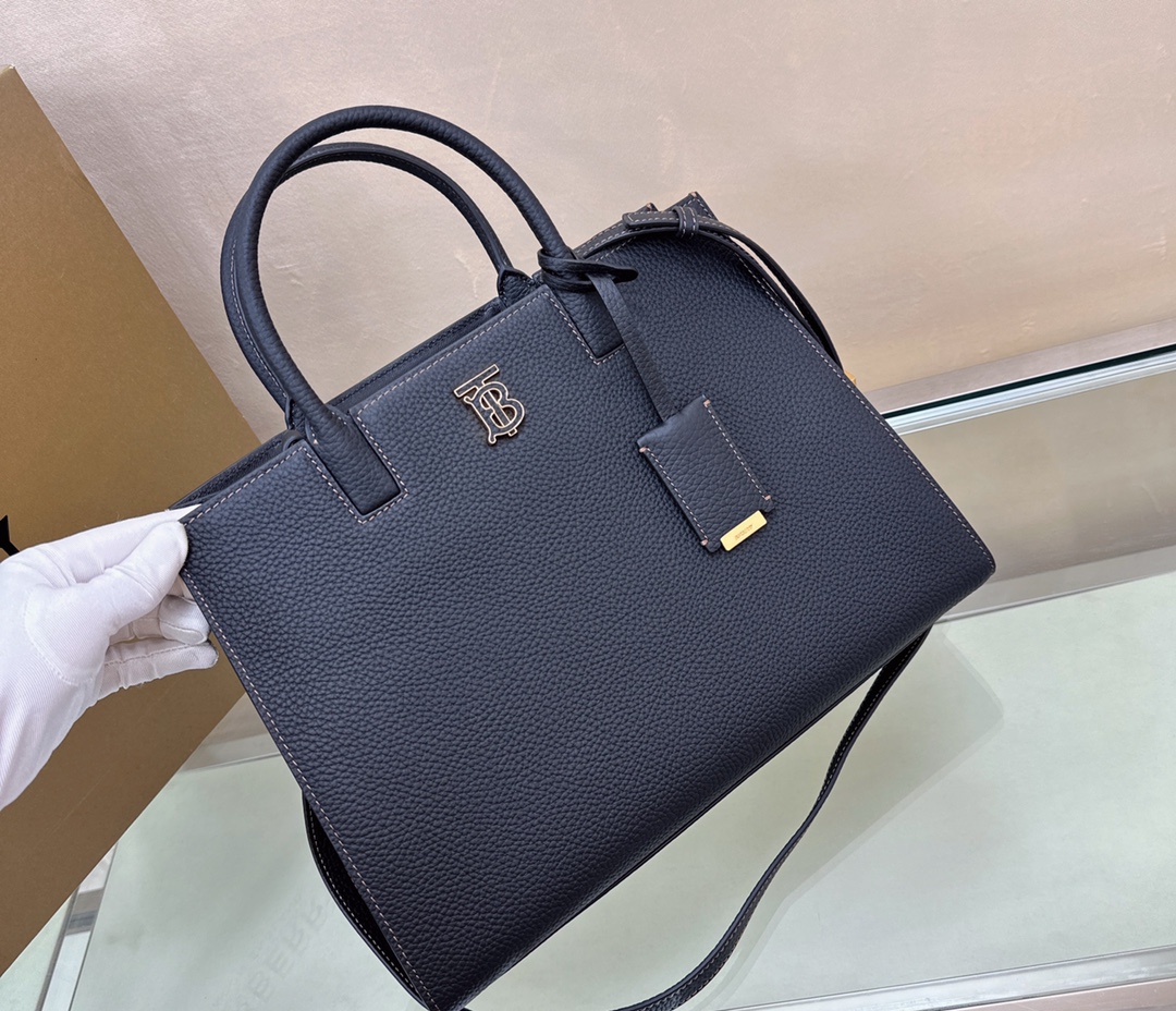 Burberry Francis Grain Leather Tote Bag BUB042507 Burberry 02339