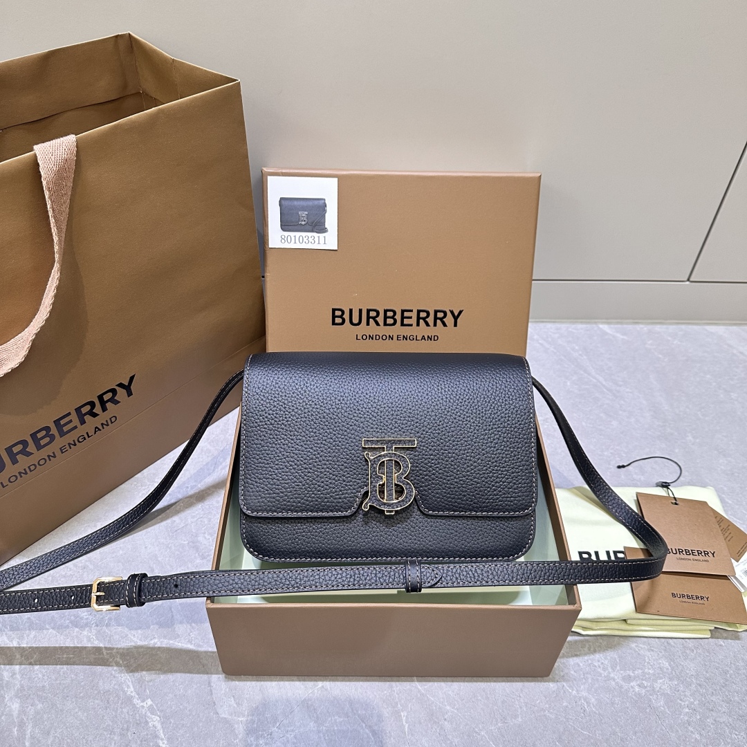 Burberry 024312
