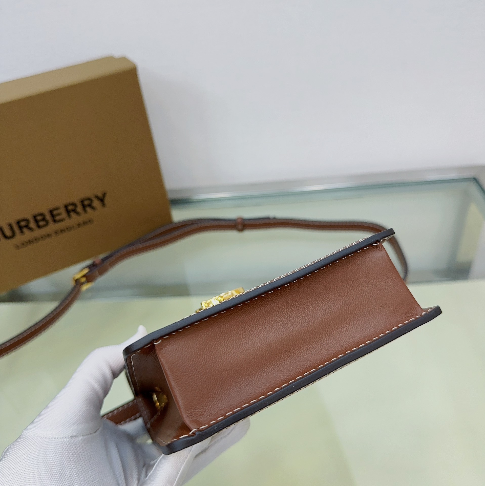 Burberry 02579