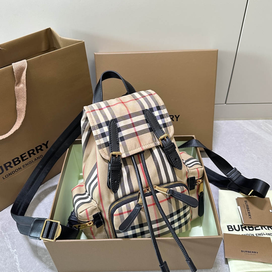 BURBERRY Nylon Vintage Check Medium Rucksack Backpack