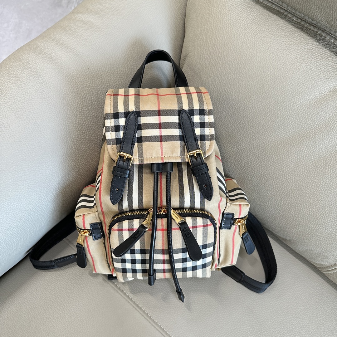 Burberry Medium Vintage Check Backpack | Bloomingdale’s BURBERRY  02779