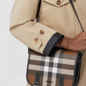 Burberry 02809