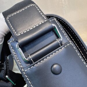 BURBERRY  03288