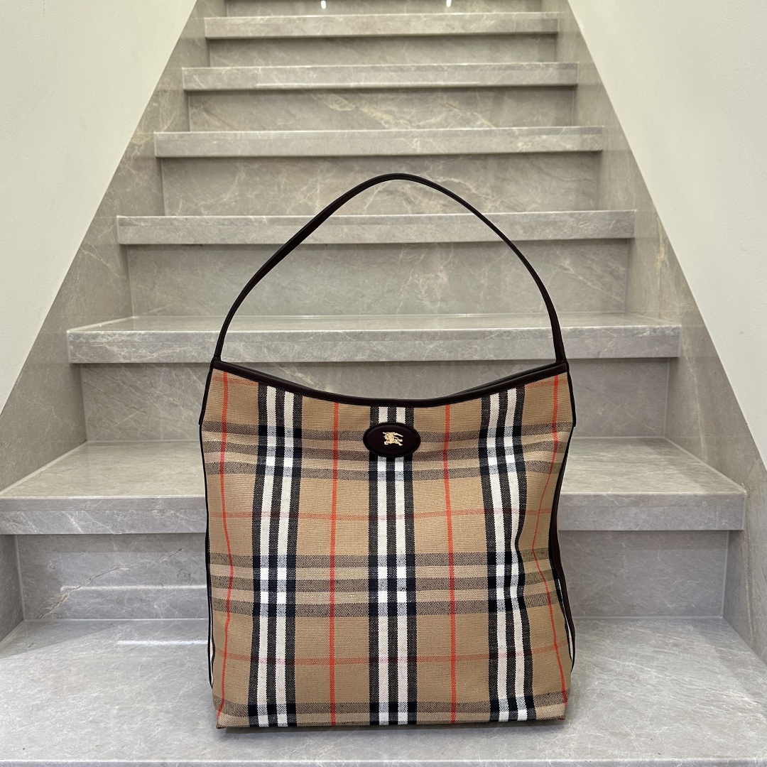 Burberry Higlands Shoulder Bag With Traditional Check Motif  BURBERRY  03319