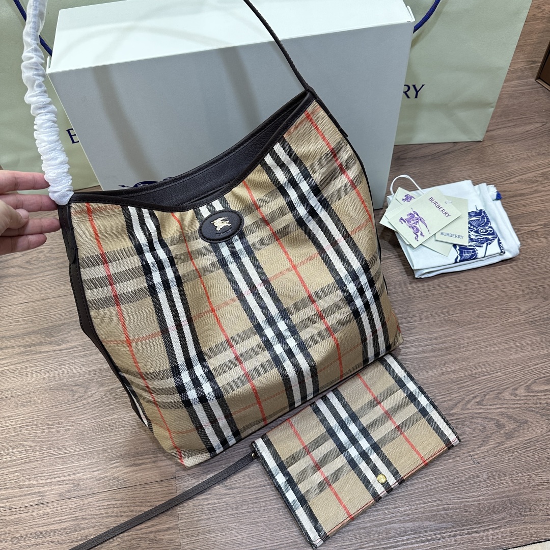 BURBERRY  Small Highlands Shoulder Bag in Sand – Women | Burberry